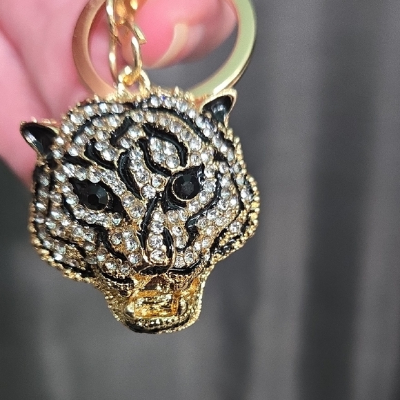 Gold and Black Tiger Key Holder - Picture 2 of 6